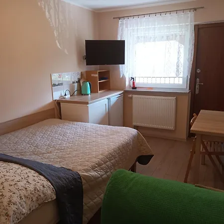 Séjour chez l'habitant I U Kryni