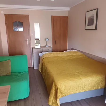 I U Kryni Séjour chez l'habitant *