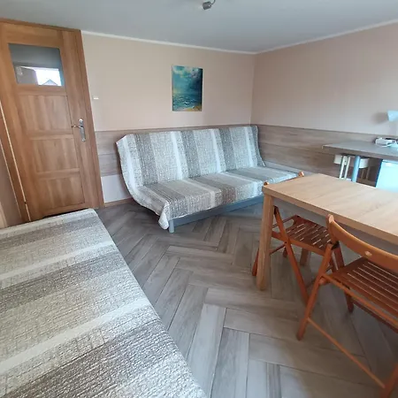 Séjour chez l'habitant I U Kryni